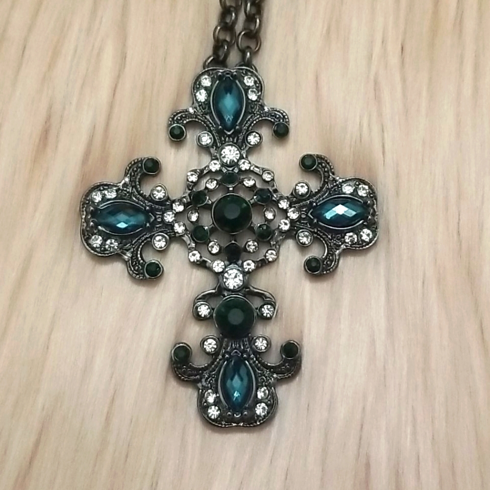 Free Press Emerald Green Cross Necklace Gothic